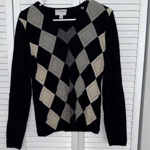 Charter Club Black and Cream Argyle V-Neck 100 % cashmere Sweater - Picture 1 of 5